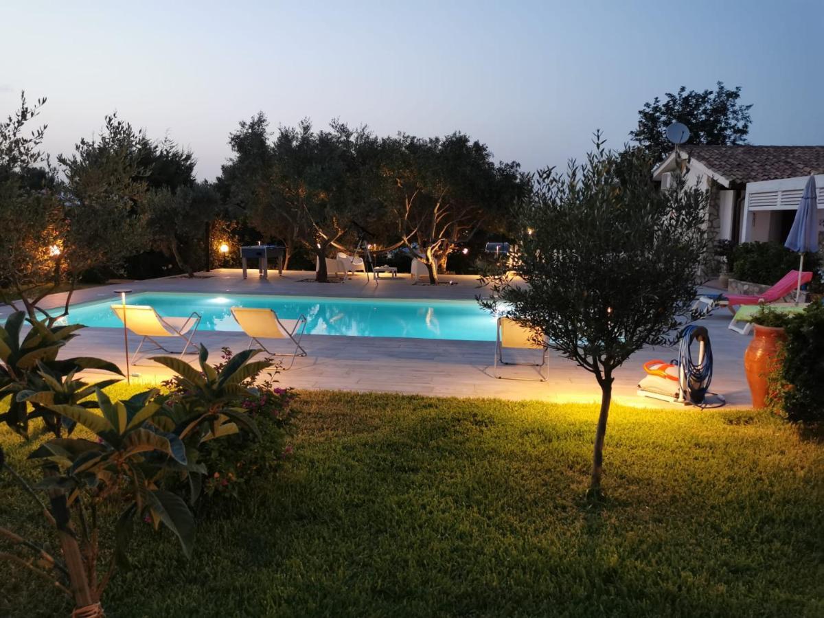 Villa Hibiscus Кастелламмаре-дель-Голфо Экстерьер фото